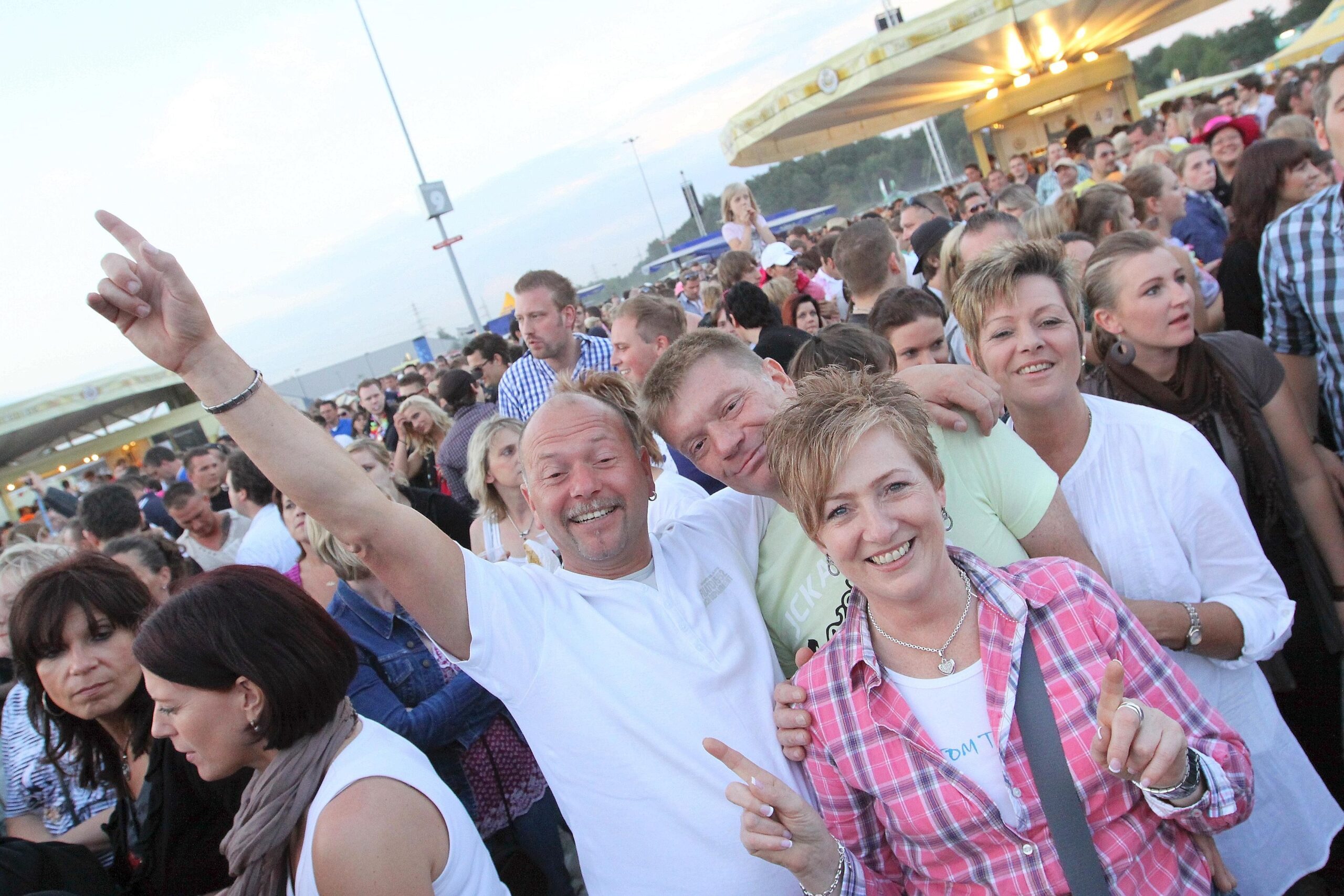 Fans bei Oberhausen Olé. Foto: Kerstin Bögeholz / WAZ FotoPool