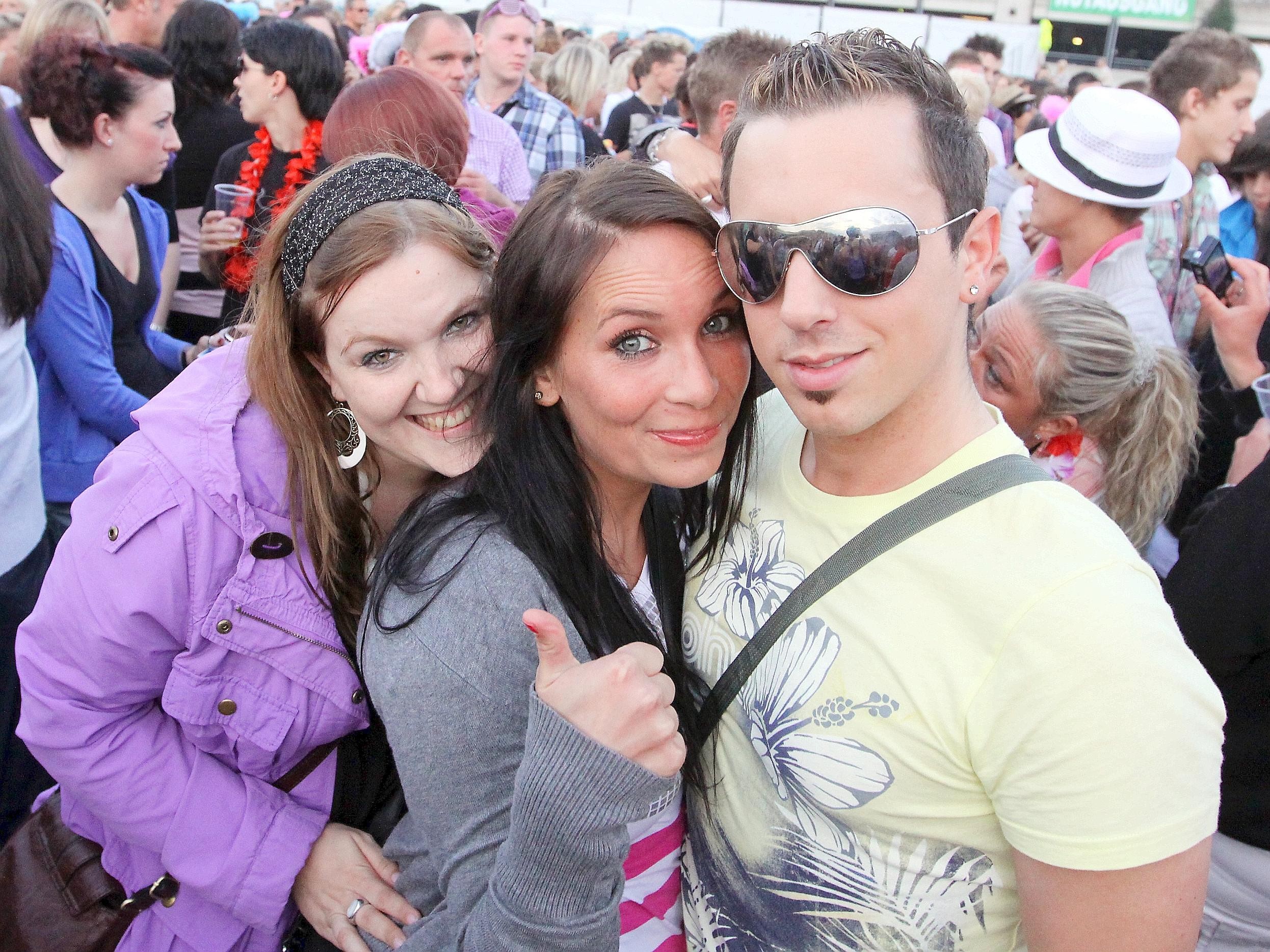 Fans bei Oberhausen Olé. Foto: Kerstin Bögeholz / WAZ FotoPool