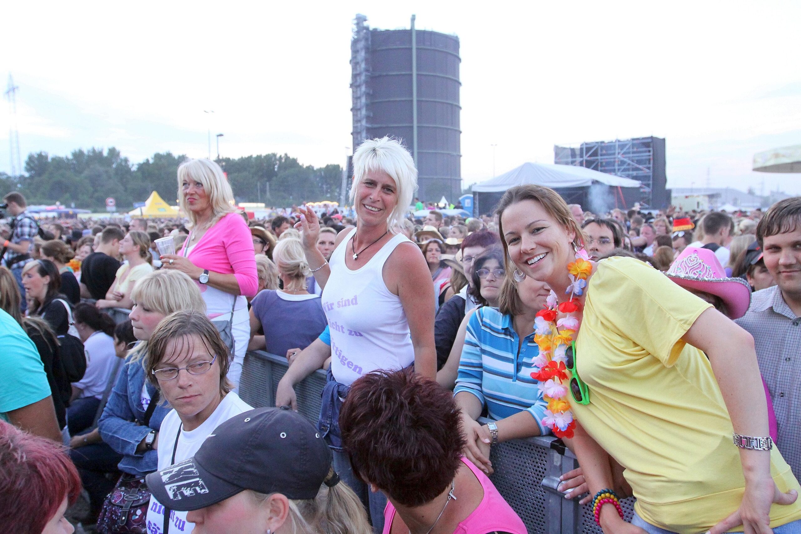 Fans bei Oberhausen Olé. Foto: Kerstin Bögeholz / WAZ FotoPool