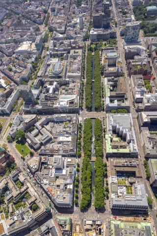 Die Königsallee in Düsseldorf. Düsseldorf hat das Unwetter besonders stark getroffen.