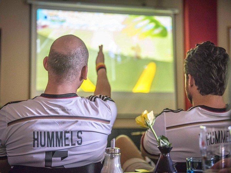 Public Viewing im Café Steinbruch.