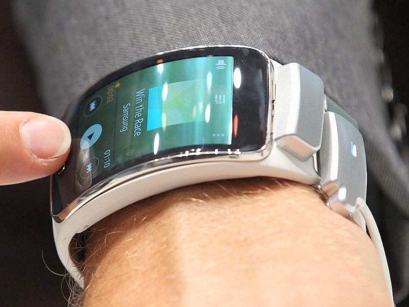 Die Samsung Gear S - Uhr.