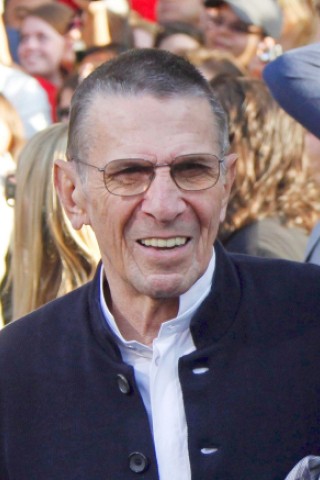 ...Leonard Nimoy war seit Jahren schwer erkrankt. 2014 machter er öffentlich, dass er an einer sogenannten chronisch obstruktiven Lungenerkrankung (COPD) leide...