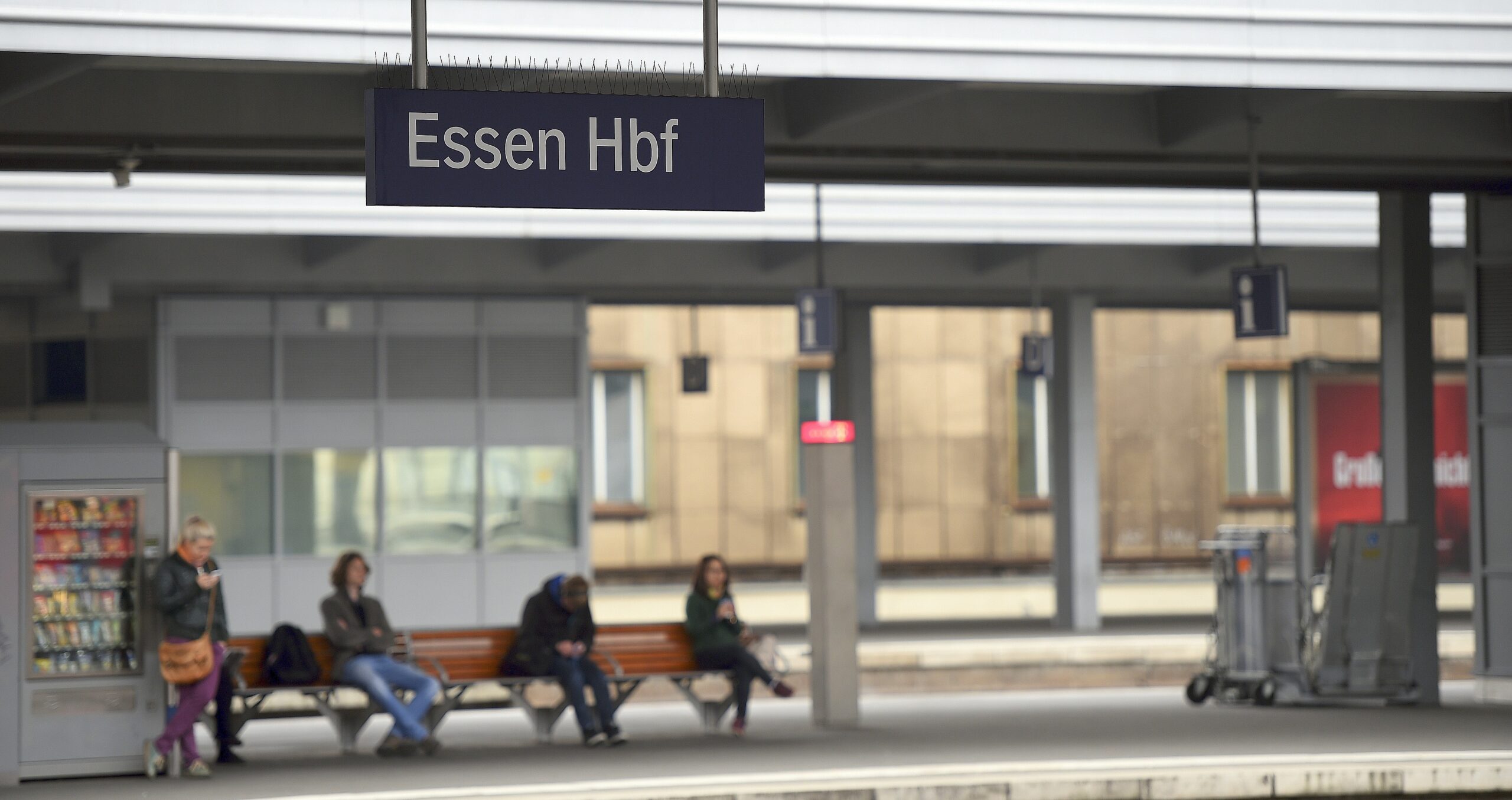 Lokführerstreik am Hauptbahnhof Essen.