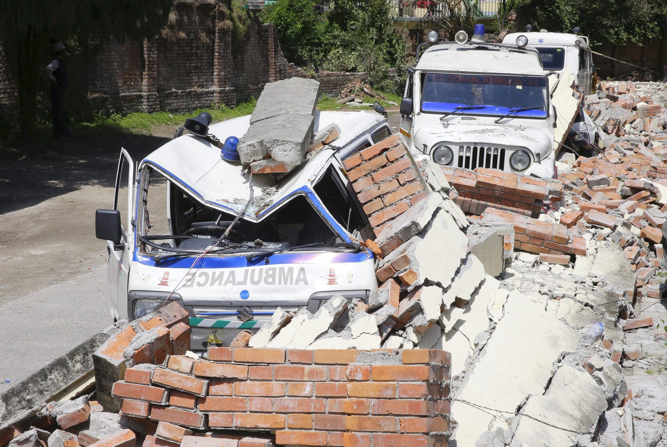 Das schwere Erdbeben im Himalaya hat zahlreiche Häuser in Nepal einstürzen lassen.