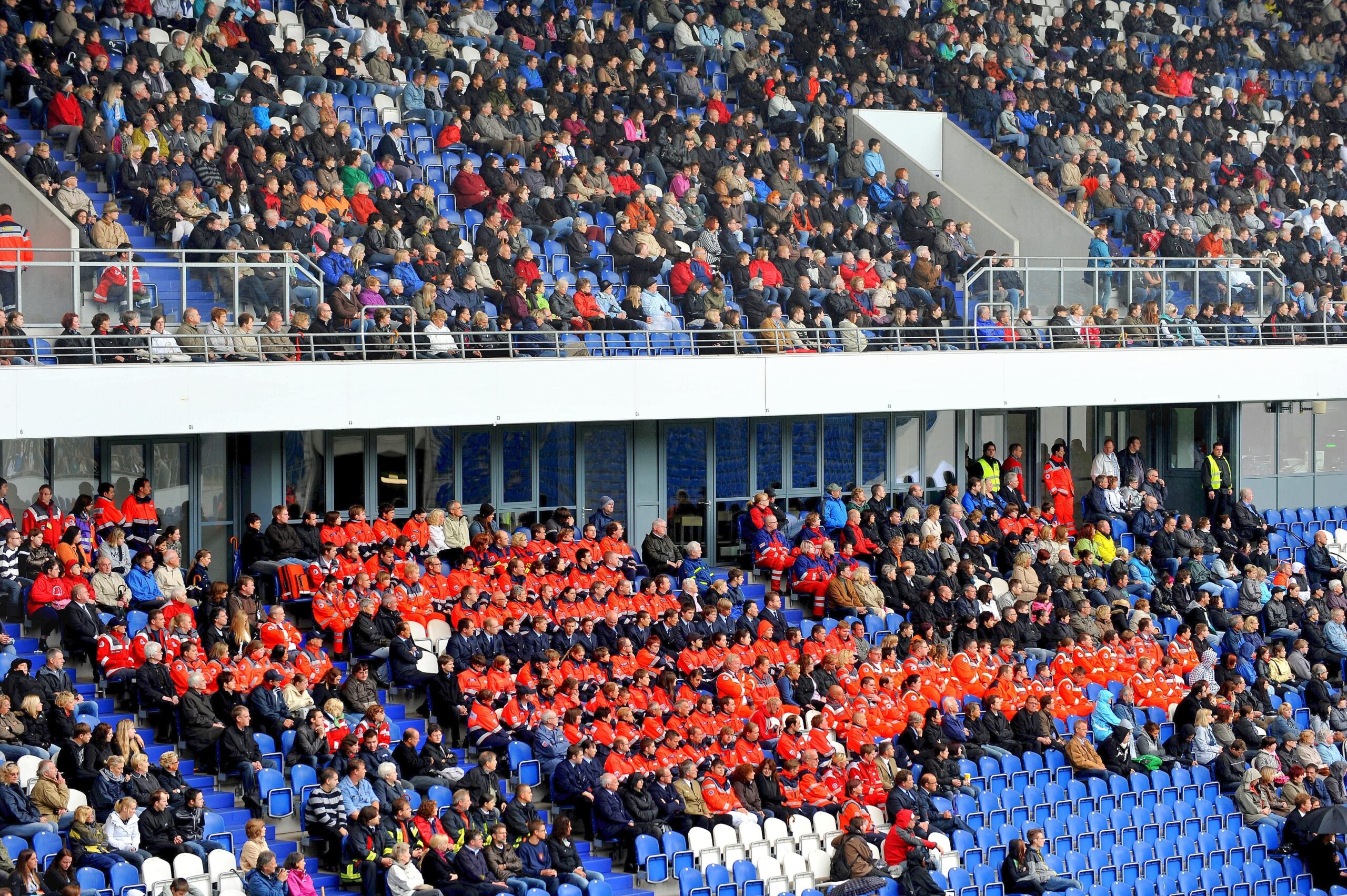 edenkfeier für die Opfer der Loveparade in der MSV-Arena in Duisburg.Foto: Stephan Eickershoff / WAZ FotoPool