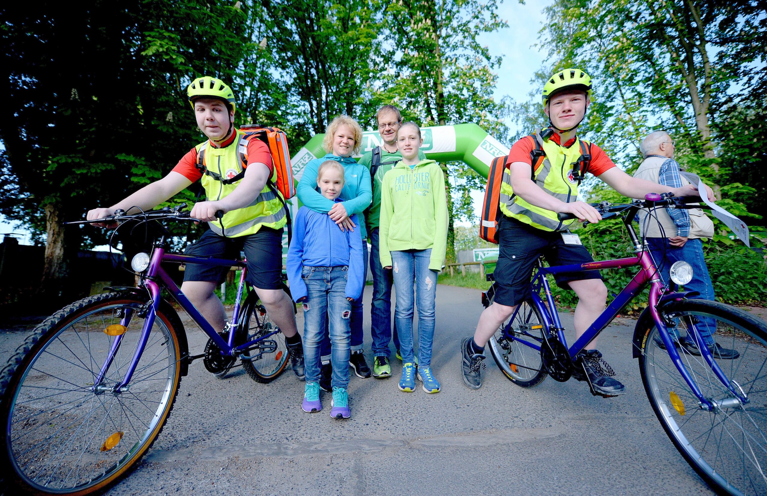 Strahlender Sonnenschein beim NRZ Wandertag 2015 am Baldeneysee.