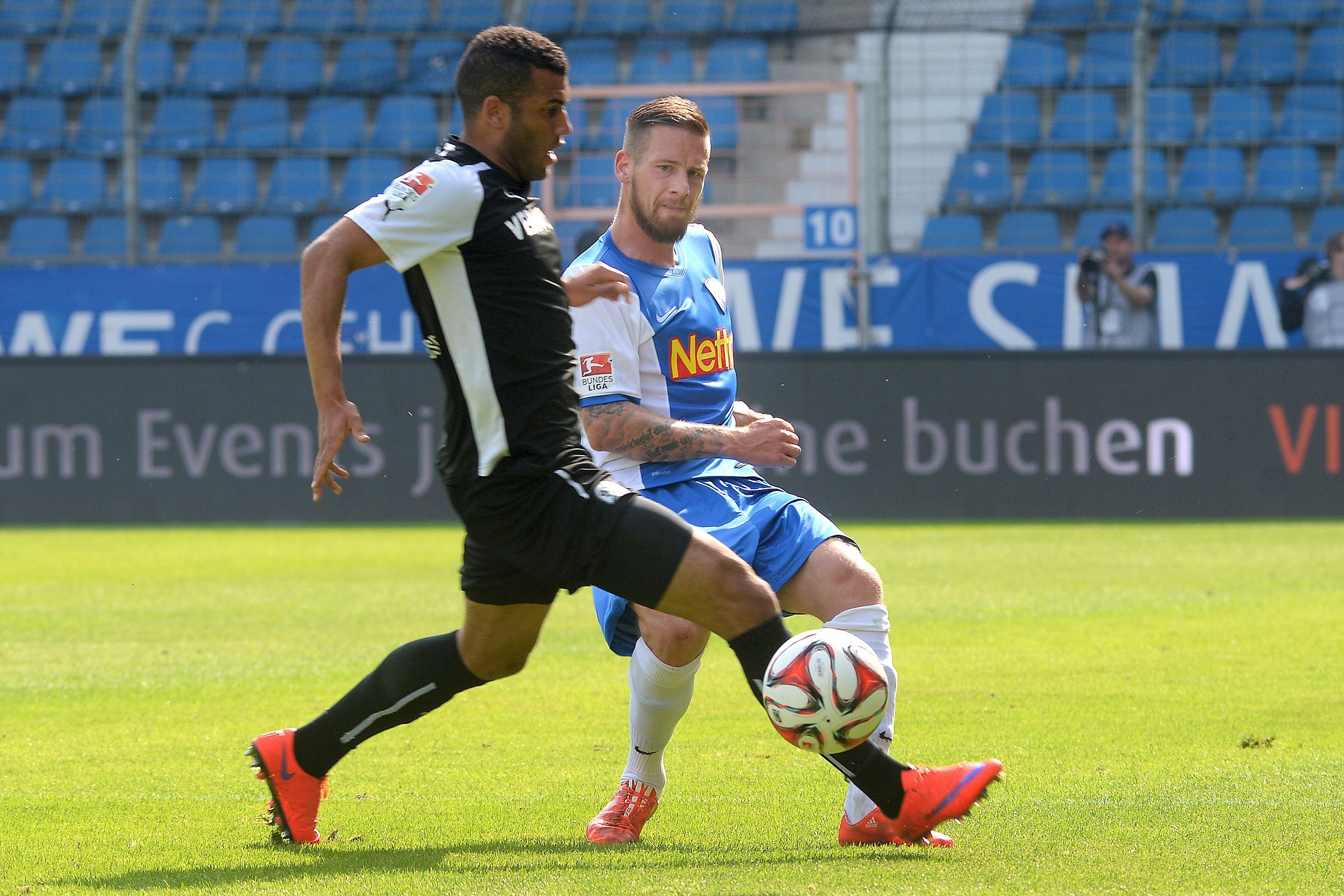 34. Spieltag der 2. Fußball-Bundesliga: Der Saisonausklang beim VfL Bochum inklusve Nullnummer gegen Sandhausen. Die Bilder von der Castroper Straße.