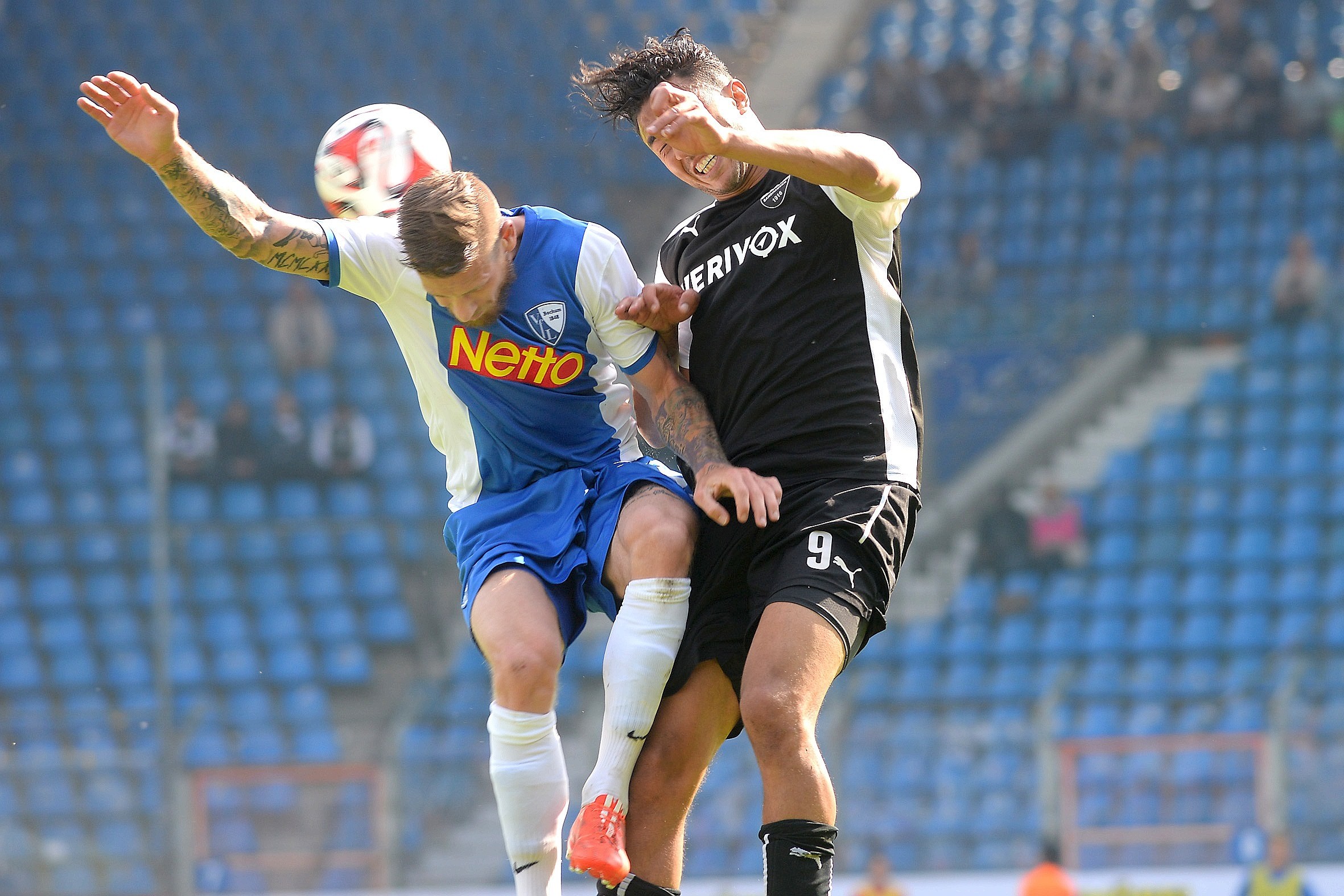 34. Spieltag der 2. Fußball-Bundesliga: Der Saisonausklang beim VfL Bochum inklusve Nullnummer gegen Sandhausen. Die Bilder von der Castroper Straße.