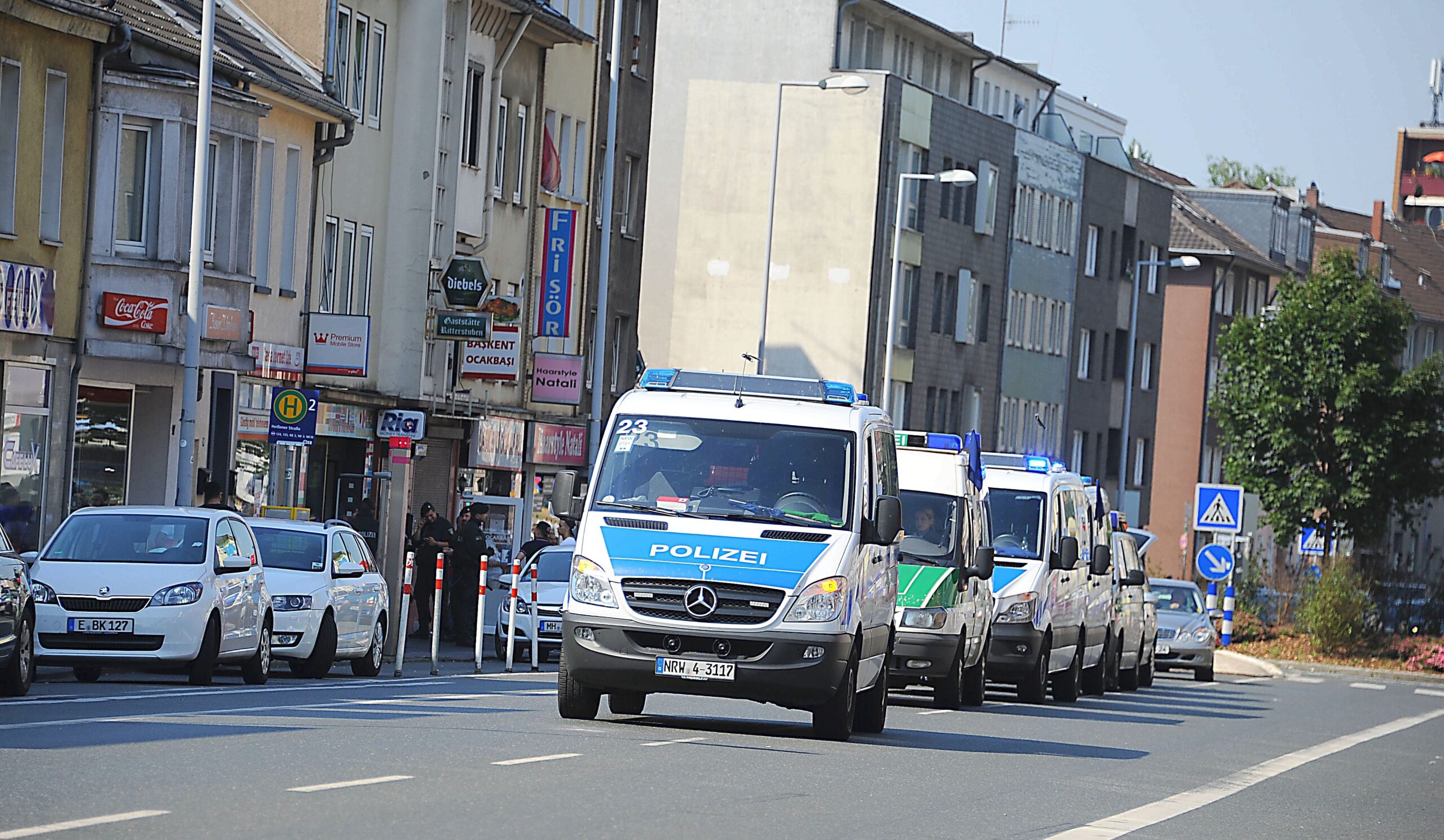 Großeinsatz der Polizei gegen Rocker in Eppinghofen. Foto: Oliver Müller