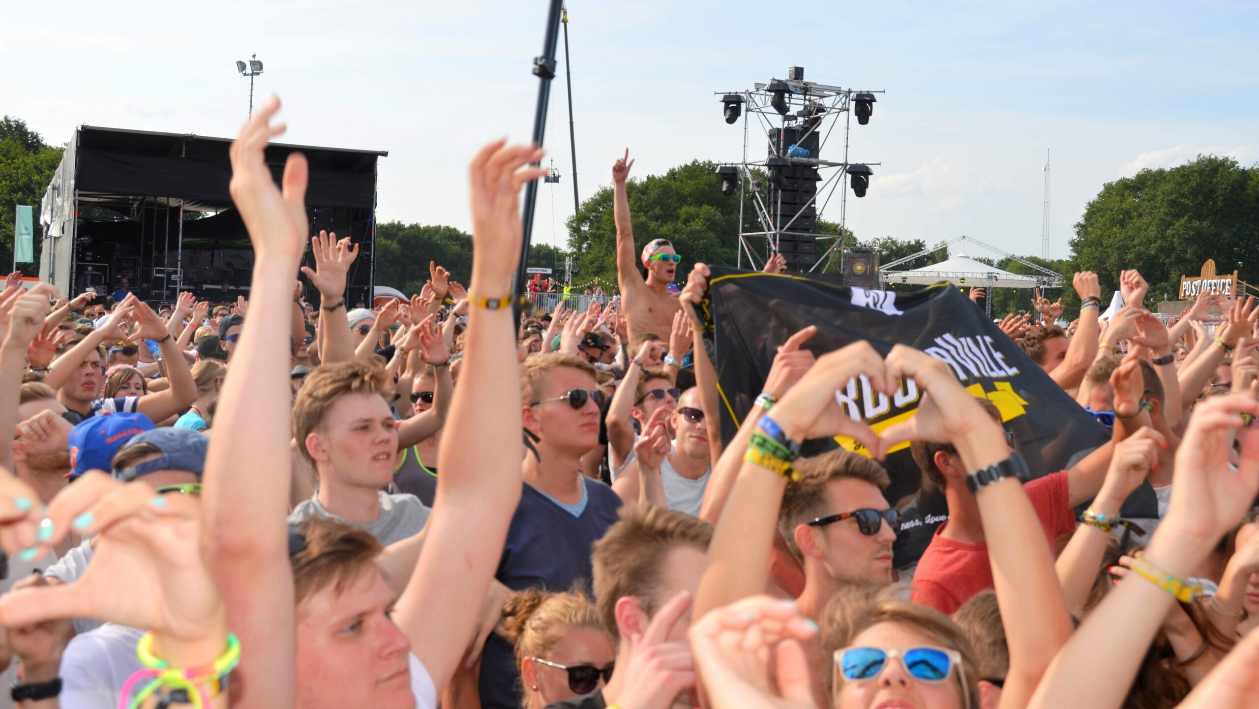 Parookaville hat sich mit seiner Premiere am Airport Weeze einen festen Platz im Festival-Kalender erobert.