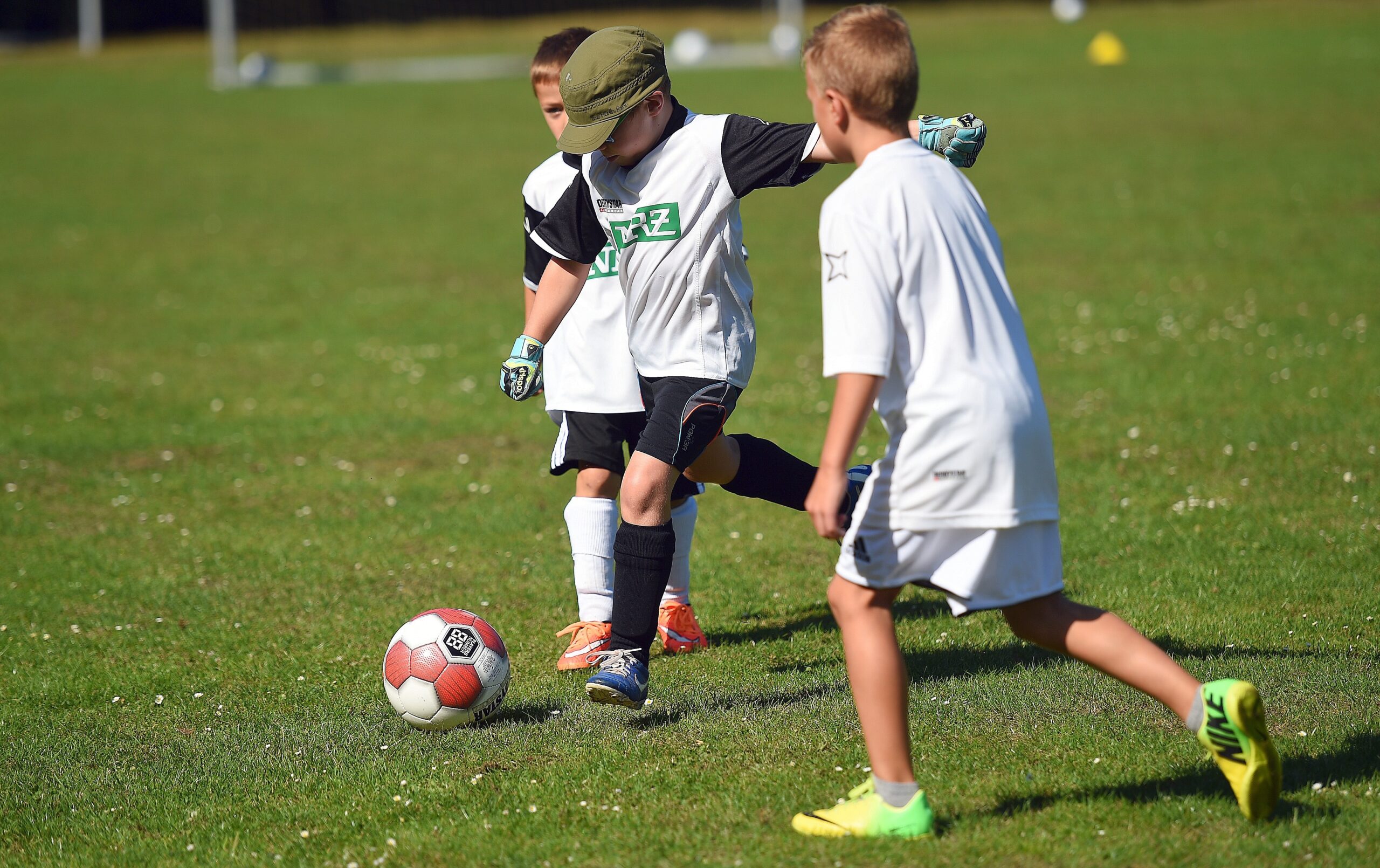 NRZ Ferienfußballcamp.