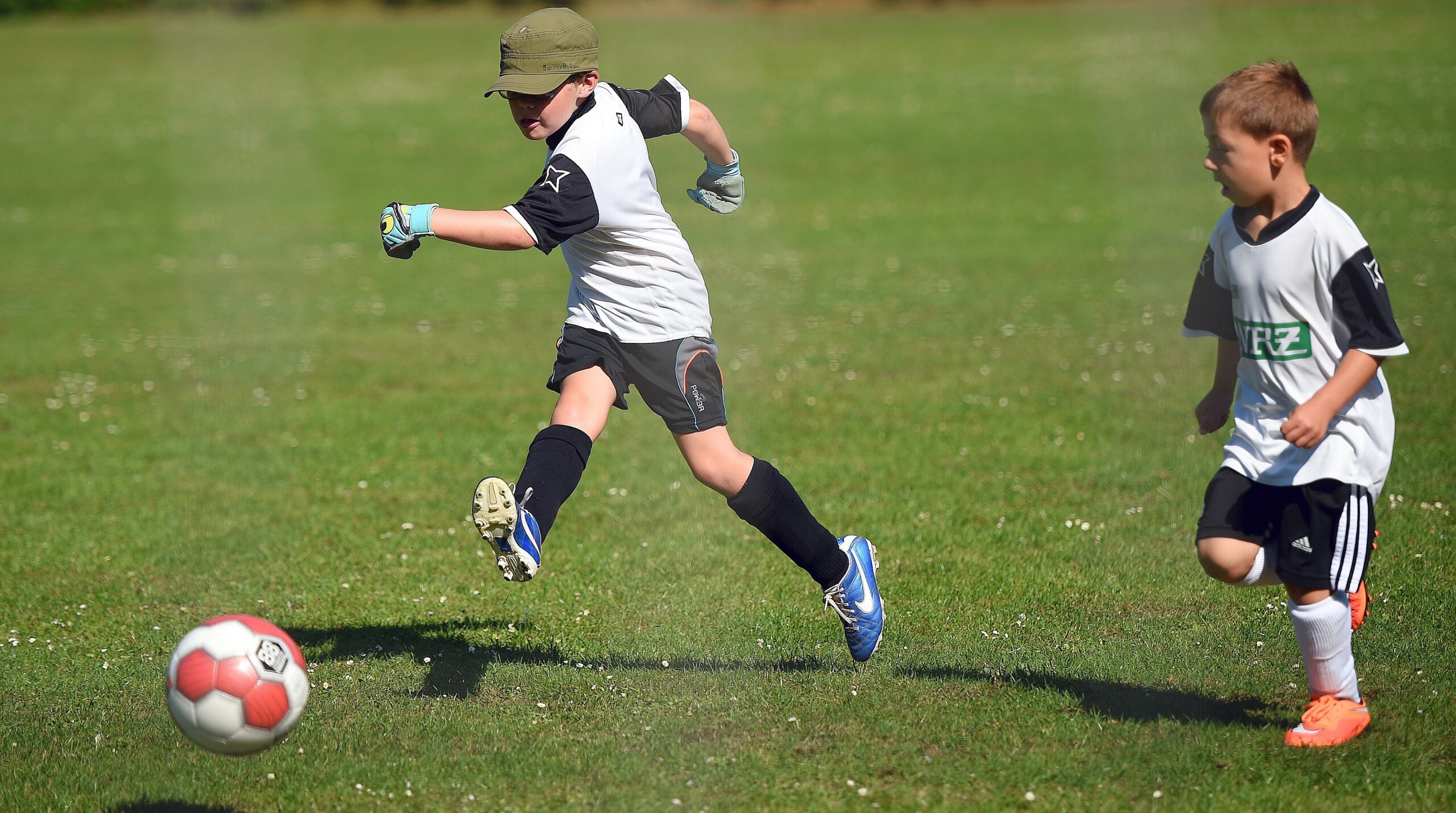 NRZ Ferienfußballcamp.