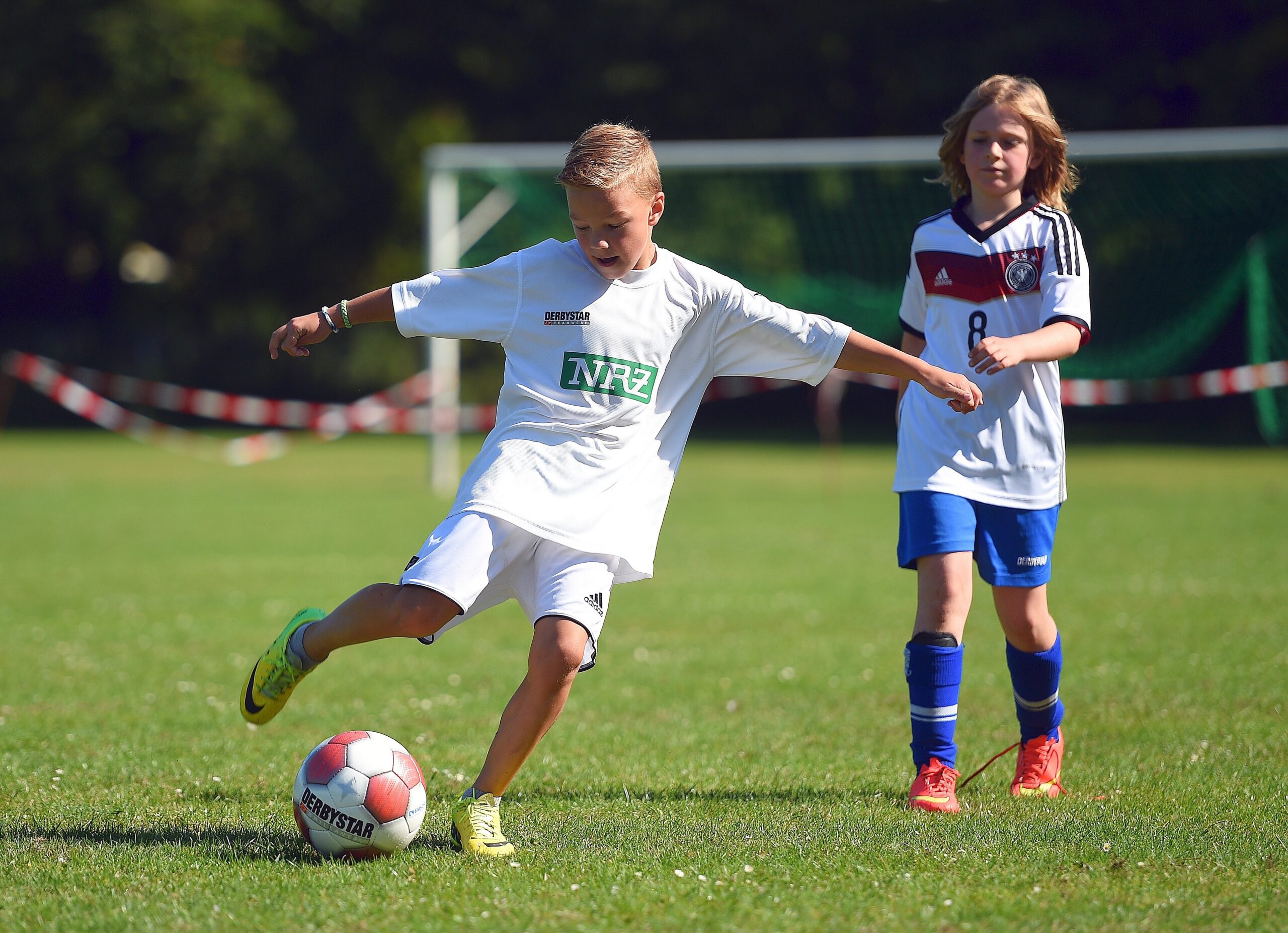 NRZ Ferienfußballcamp.