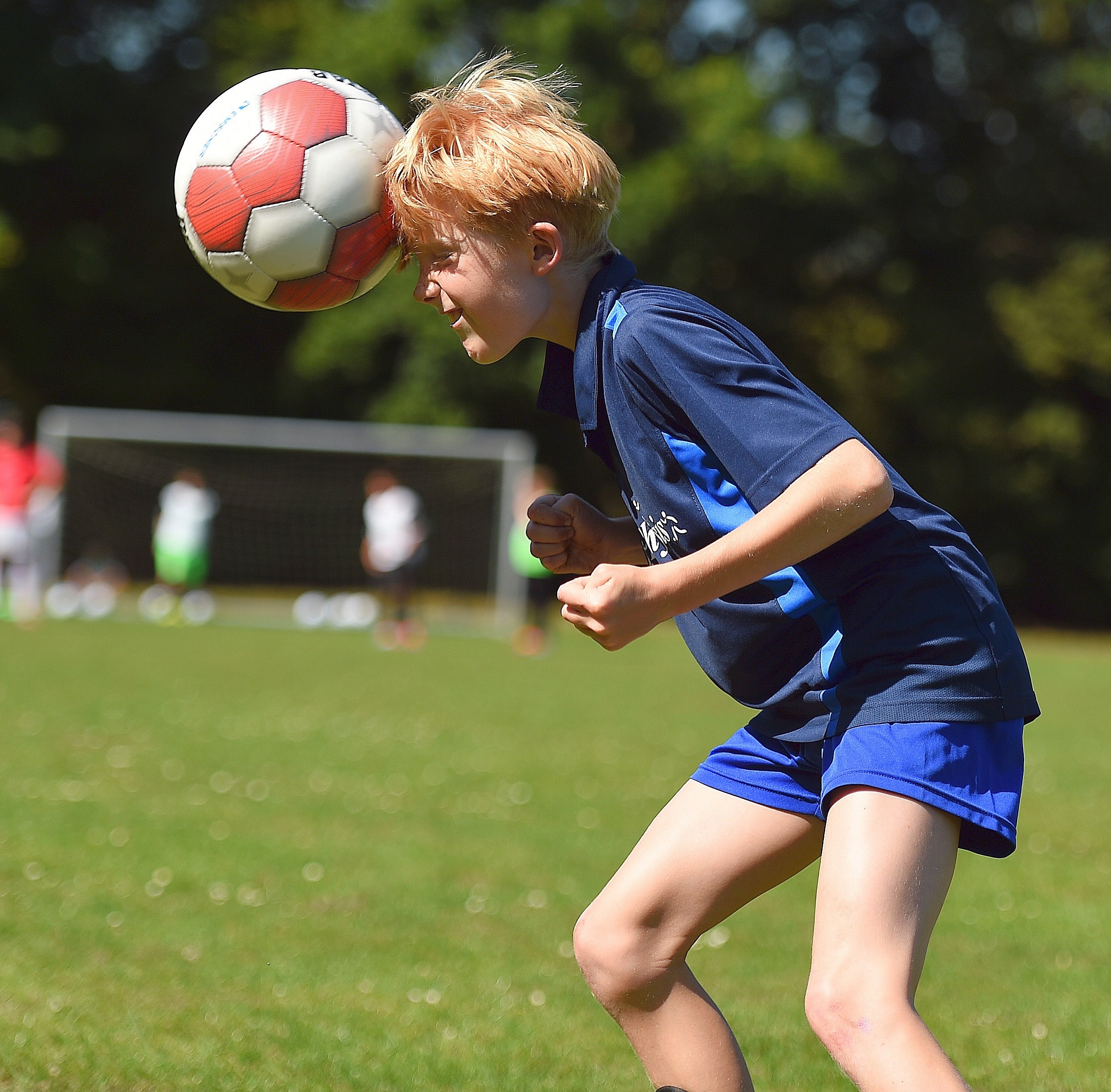 NRZ Ferienfußballcamp.