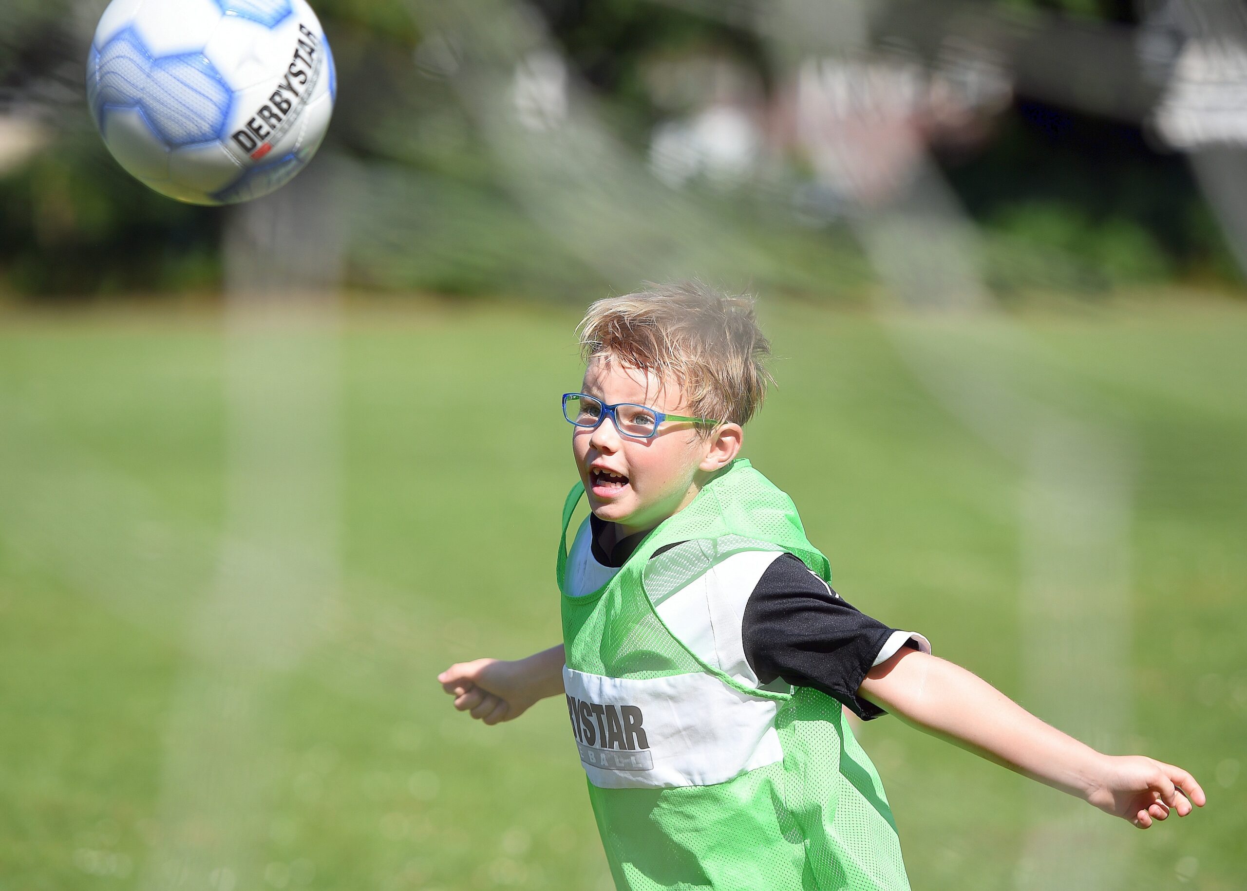 NRZ Ferienfußballcamp.