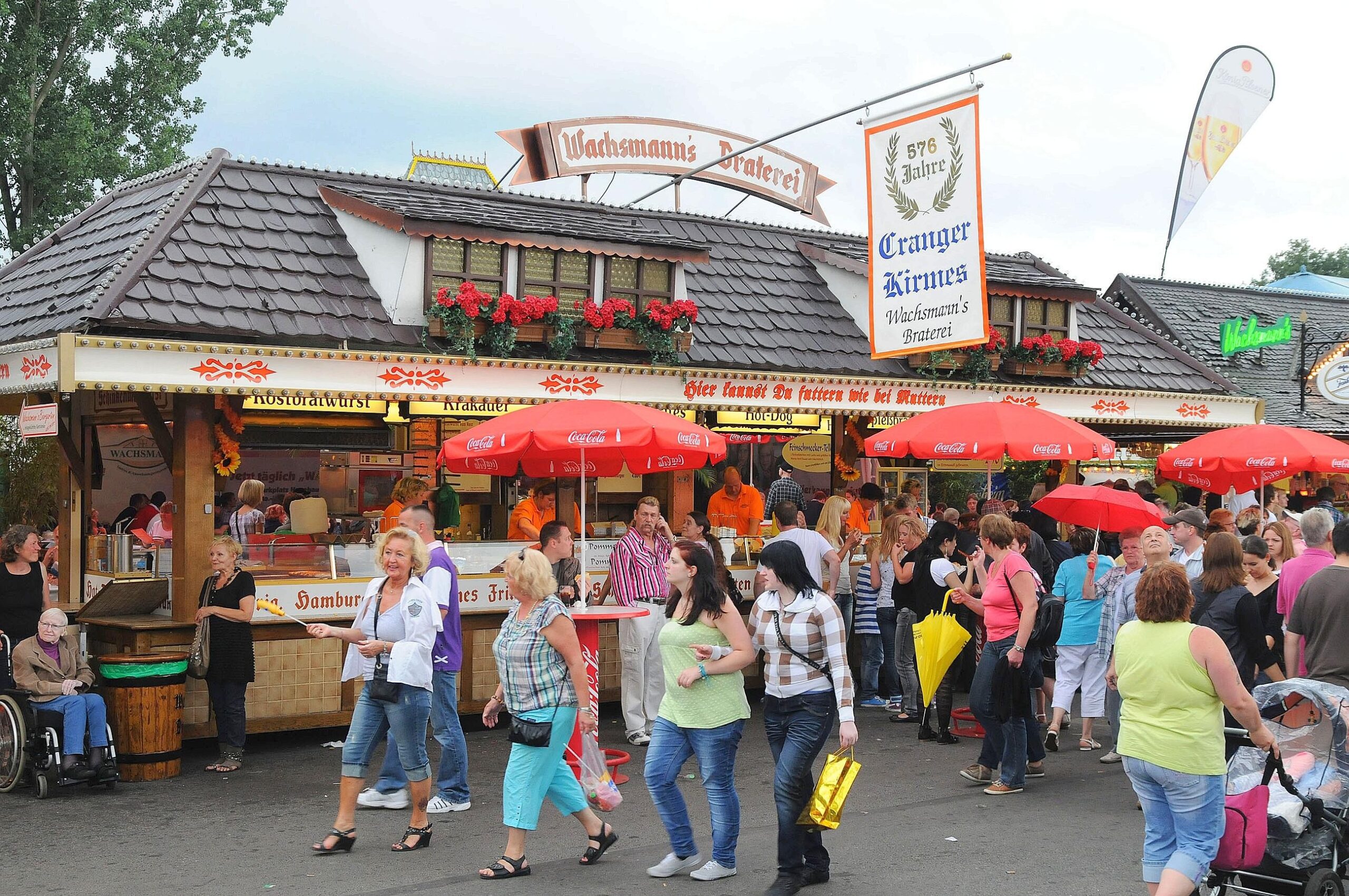 Crange steht Kopf. Bis zum 14. August lockt die 576. Cranger Kirmes zum großen Rummel.