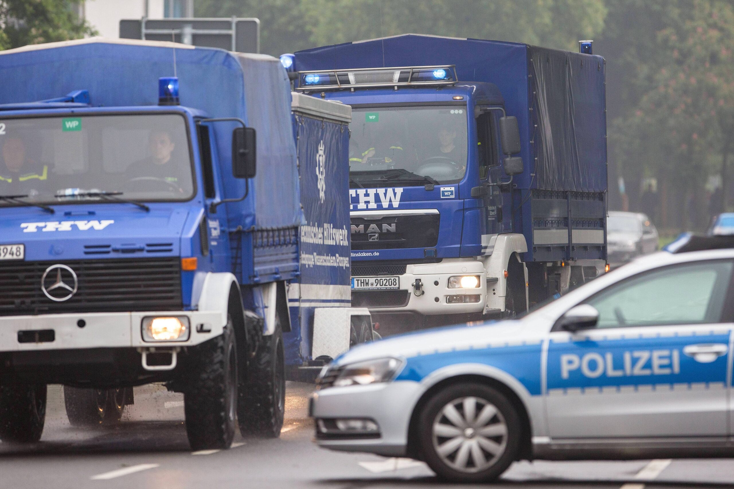 THW und Feuerwehr waren im Dauereinsatz.