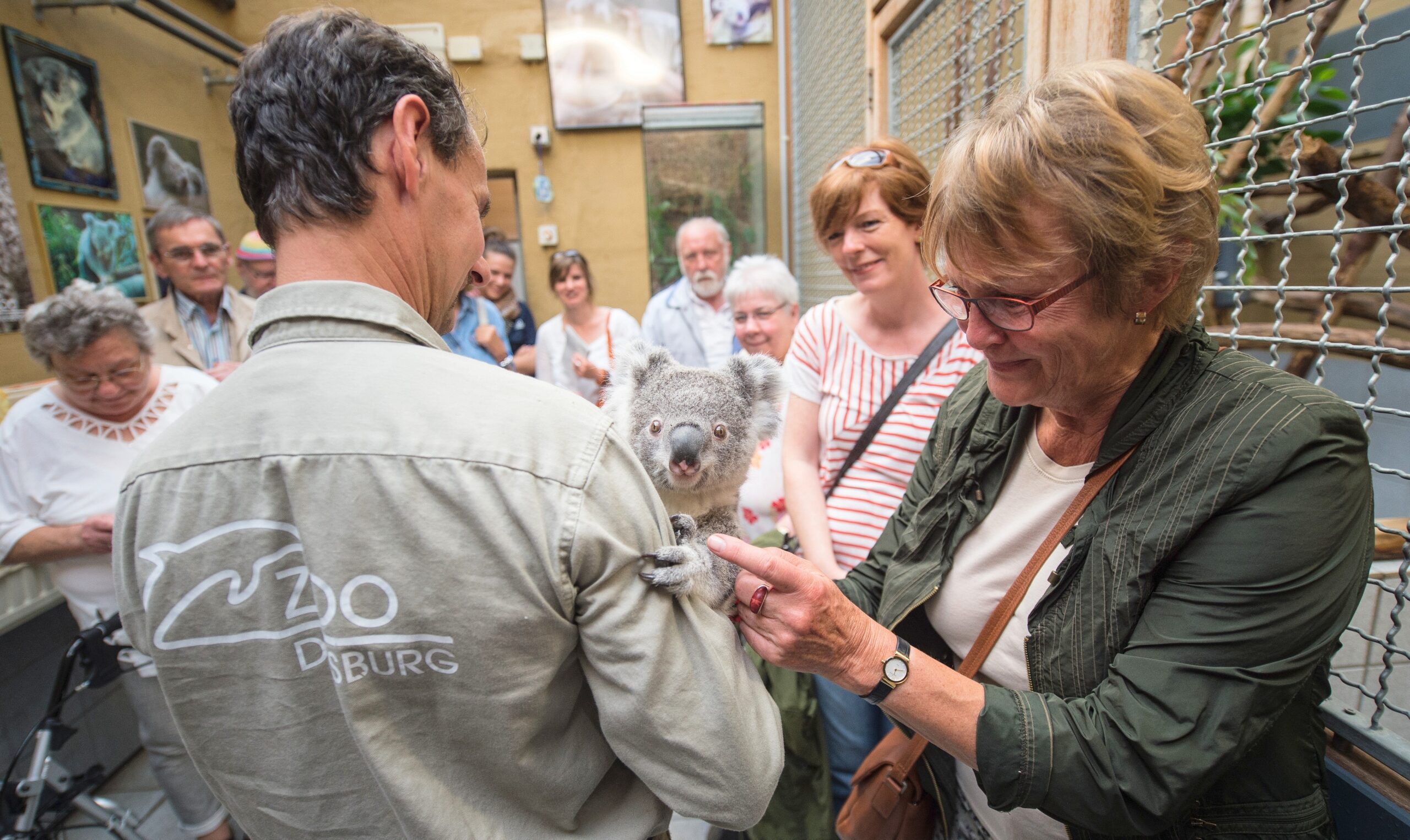 NRZ-Leser blicken im Zoo Duisburg hinter die Kulissen.