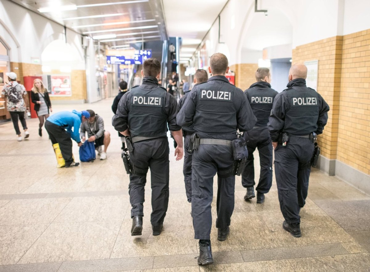 polizei-bahnhof-symbolfoto.jpg