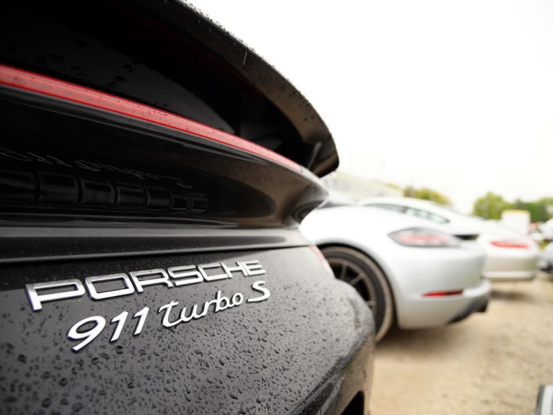 porsche.jpg