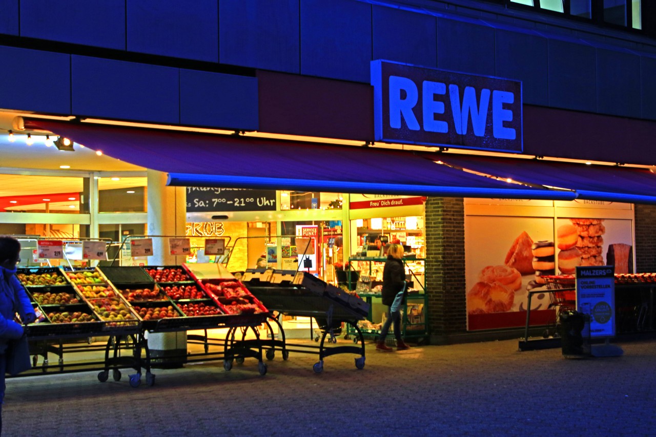 Zwei Filialen von Rewe und Edeka in NRW gehen einen wichtigen Schritt! (Symbolbild)