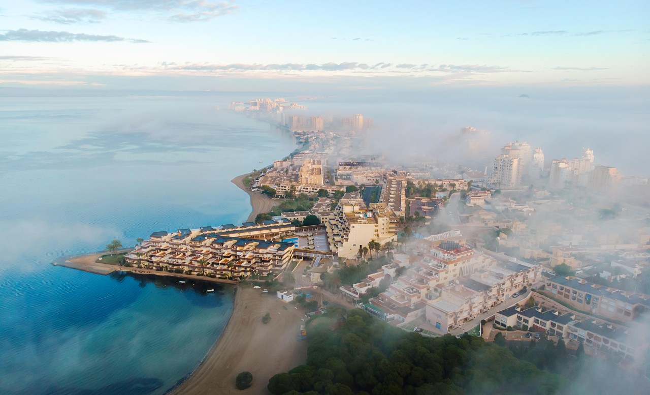 Urlaub in Spanien: Das Städtchen La Manga am Mar Menor ist ein beliebter Ferienort.