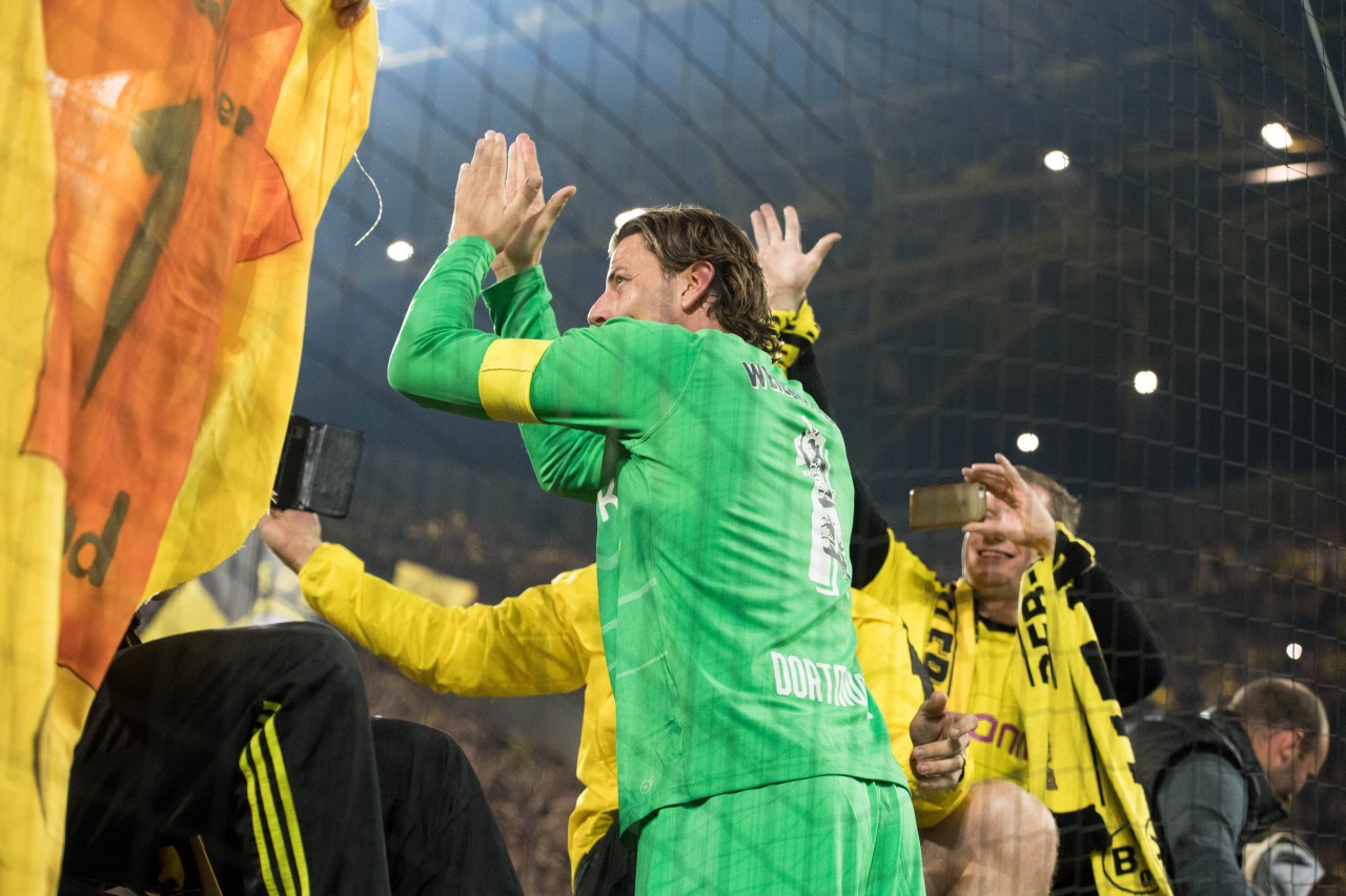 Zum Abschiedsspiel von Roman Weidenfeller kamen 70.000 Zuschauer ins Westfalenstadion.