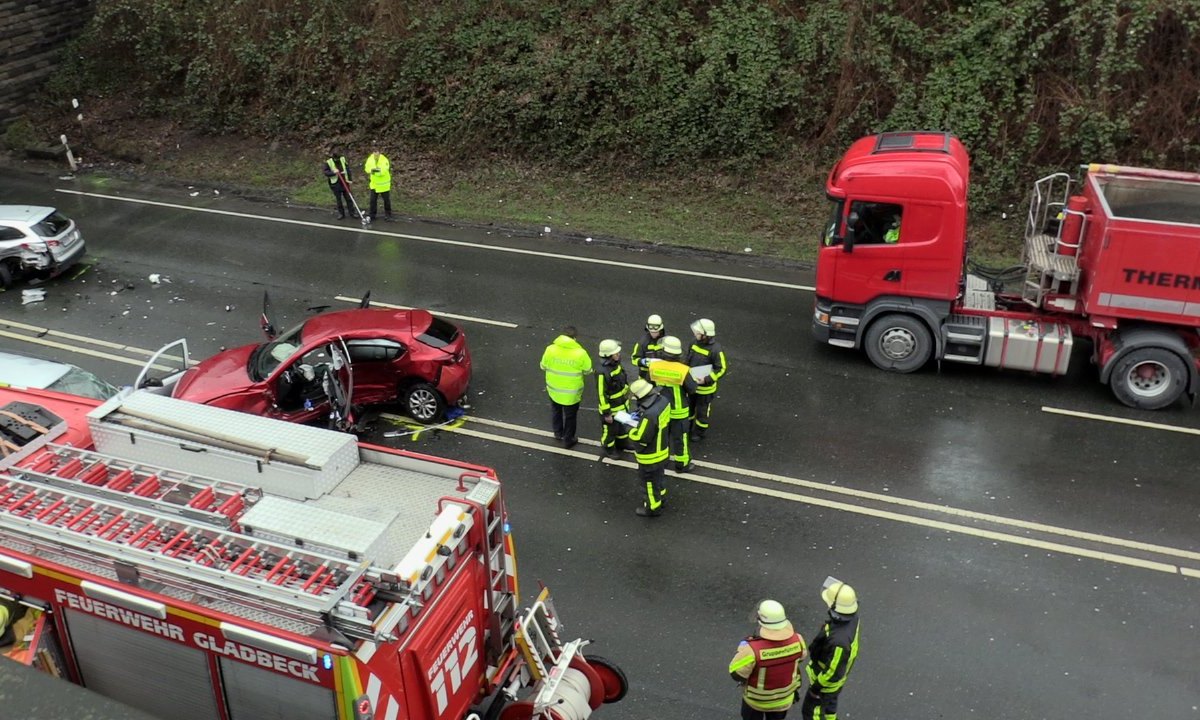 20170309_Schwerer_Unfall_B224_Gladbeck_ANC-NEWS (5).JPG