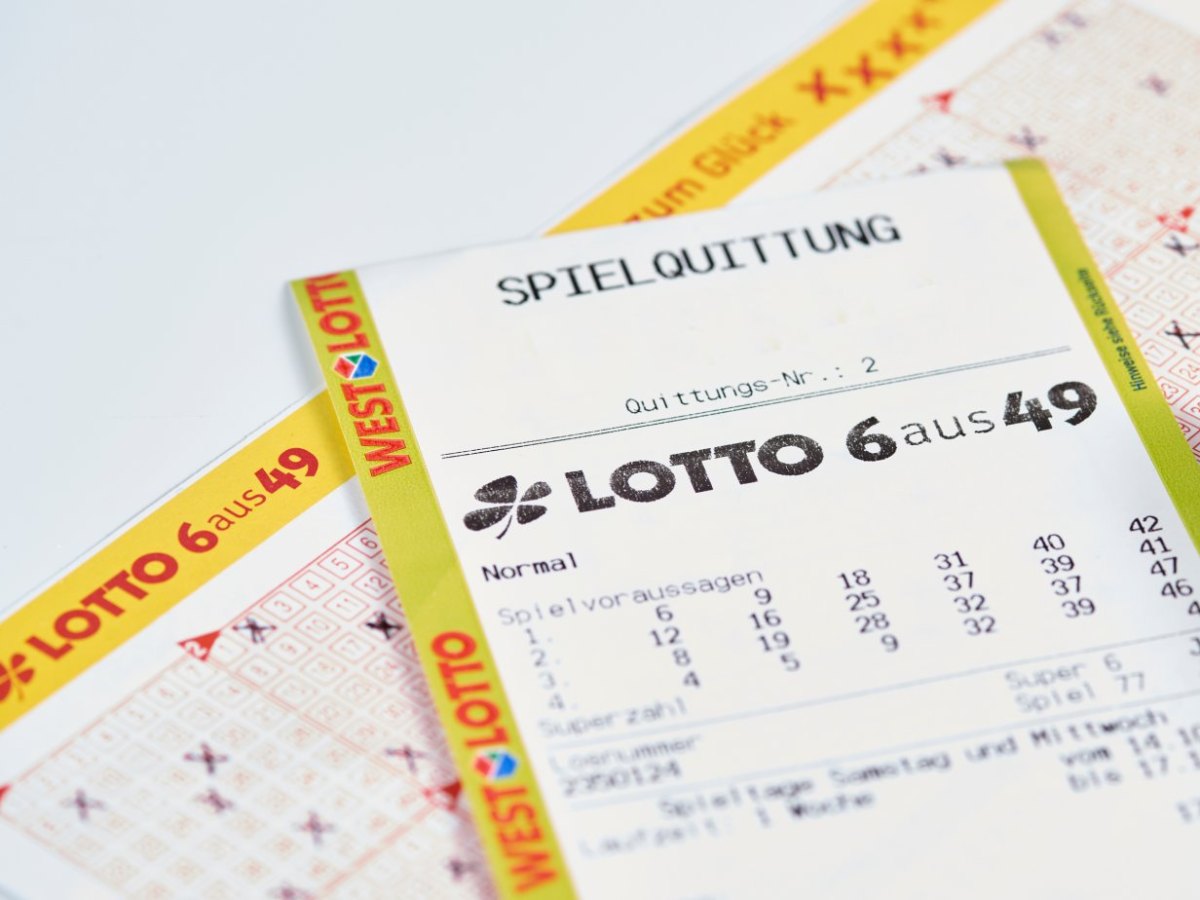 211216 LOTTO 6aus49-Spielquittung-(c)SchlagundRoyGmbH.jpg