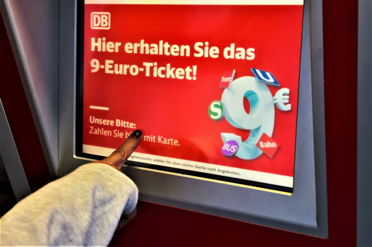 9-Euro-Ticket.jpg