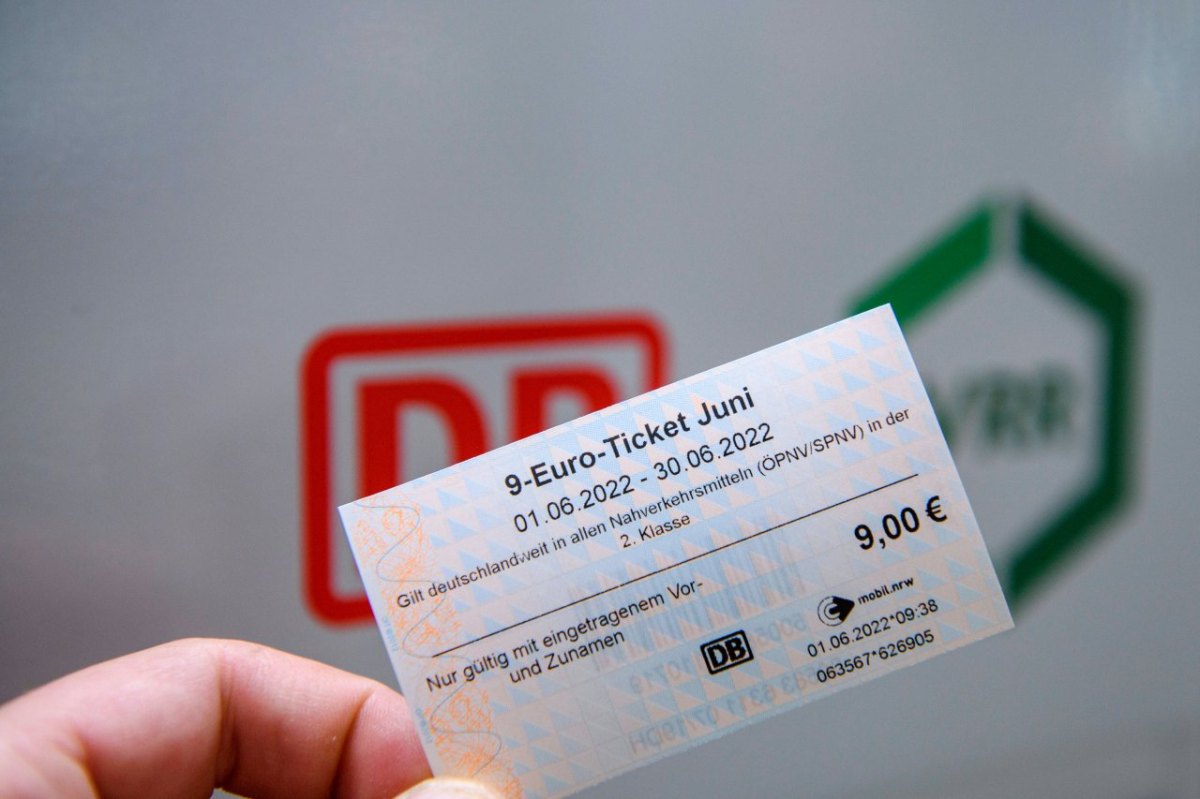 9-Euro-Ticket.jpg