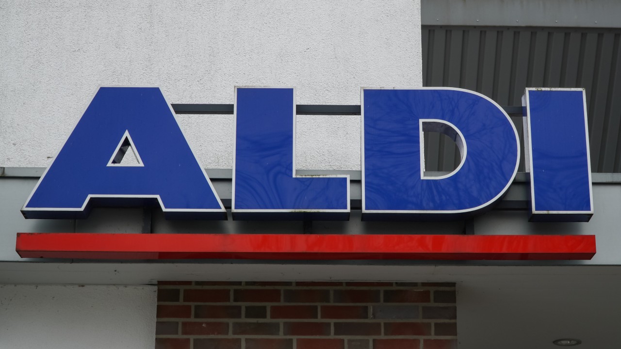 Aldi Nord hat die Schließung seiner Kaffeerösterei in Herten verkündet. (Symbolbild)