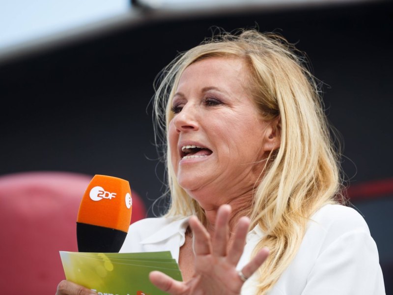Andrea Kiewel.jpg