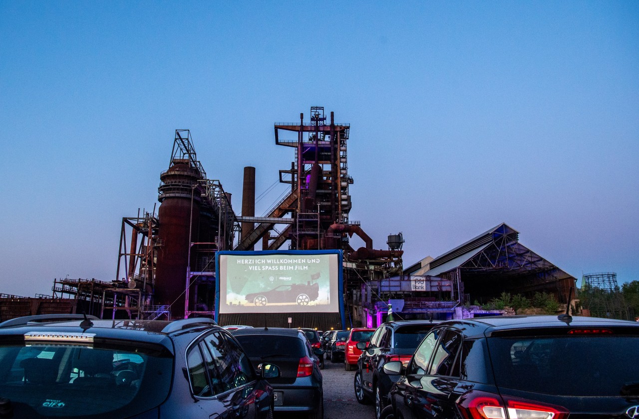 Dieses Autokino in Dortmund bleibt vorerst noch geöffnet.