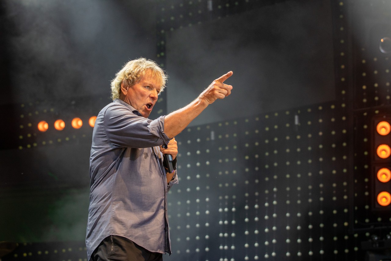 Bernhard Brink, hier beim SWR Sommerfestival 2022, teilte bei seinem TV-Auftritt ordentlich aus.