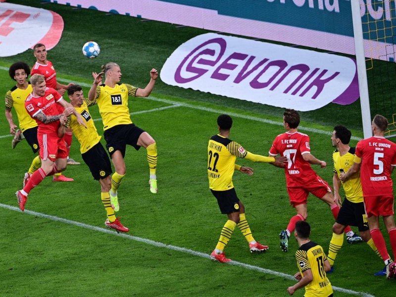Borussia Dortmund.jpg