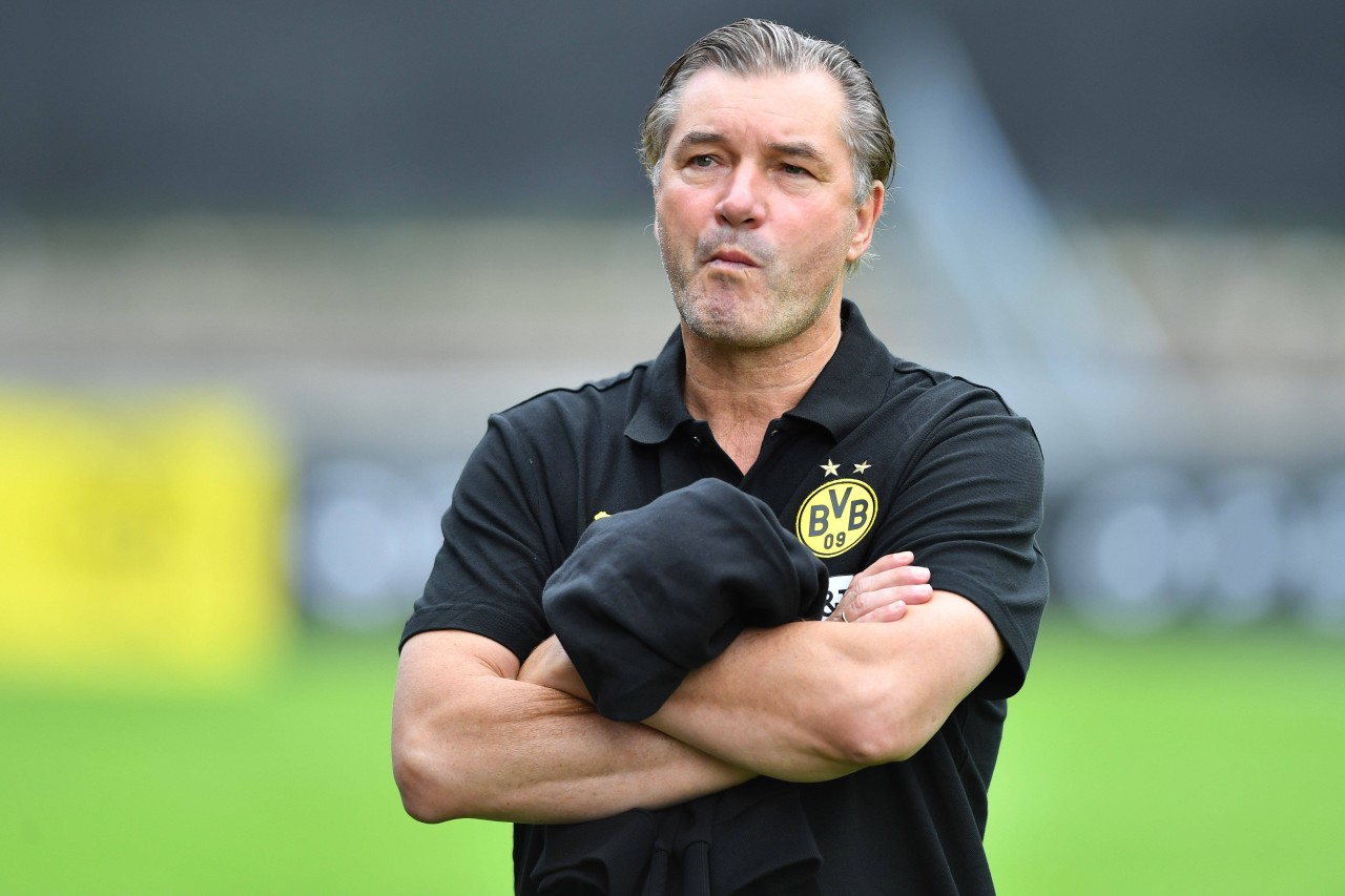 BVB- Sport Direktor Michael Zorc zieht eine von Josha Vagnoman in Erwägung