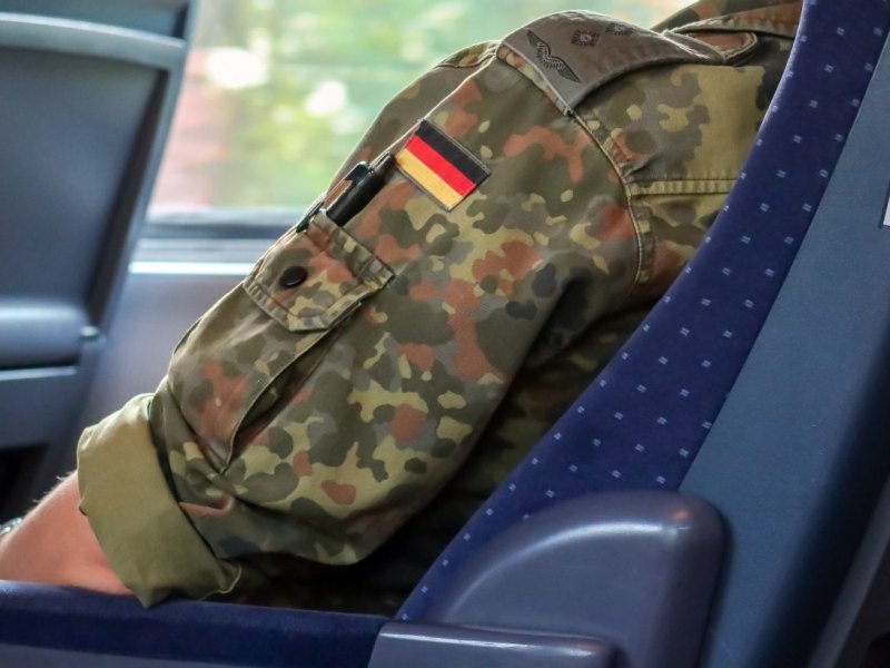 Bundeswehr Zug Deutsche Bahn