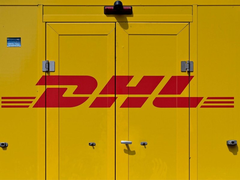 DHL