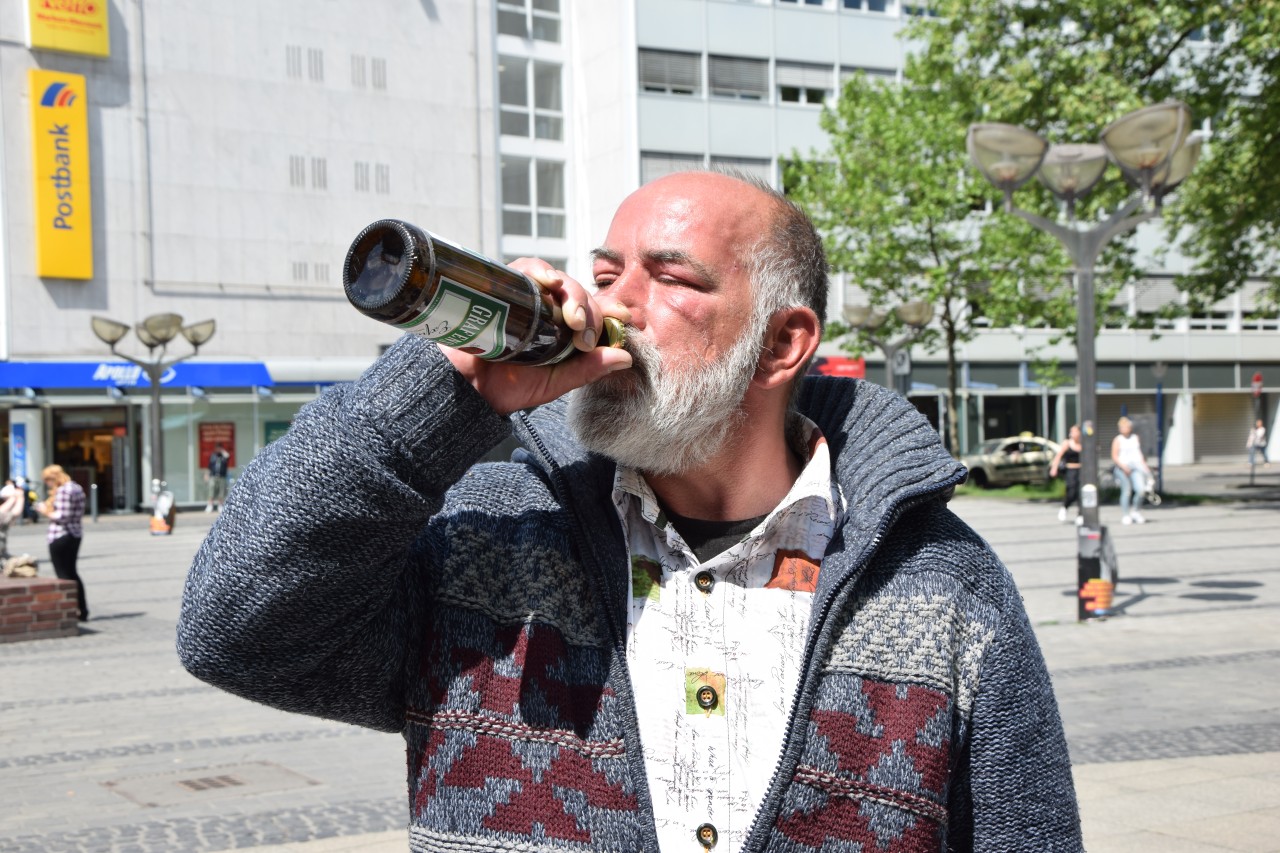 Alex will weiterhin in der Innenstadt am Kuhtor trinken.