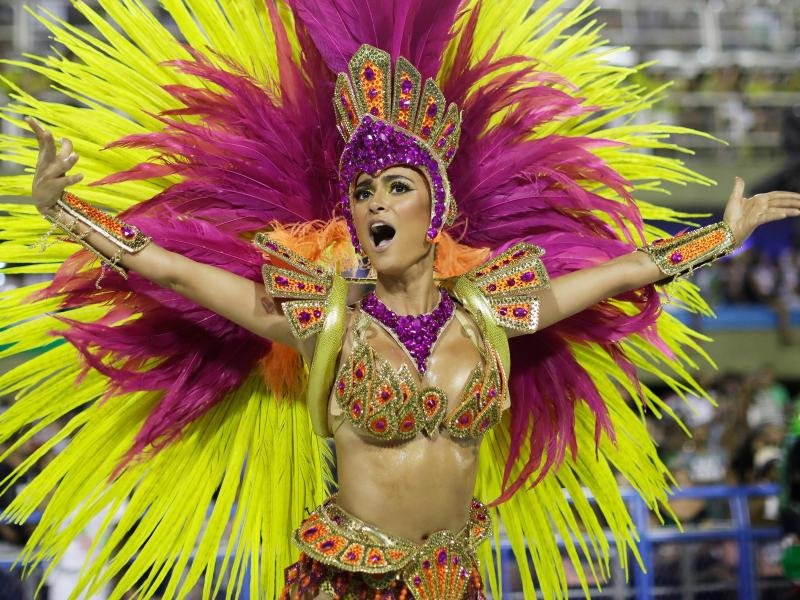 Die brasilianische Metropole Rio de Janeiro hat wegen der Corona-Pandemie zum zweiten Mal in Folge den weltberühmten Straßenkarneval abgesagt.