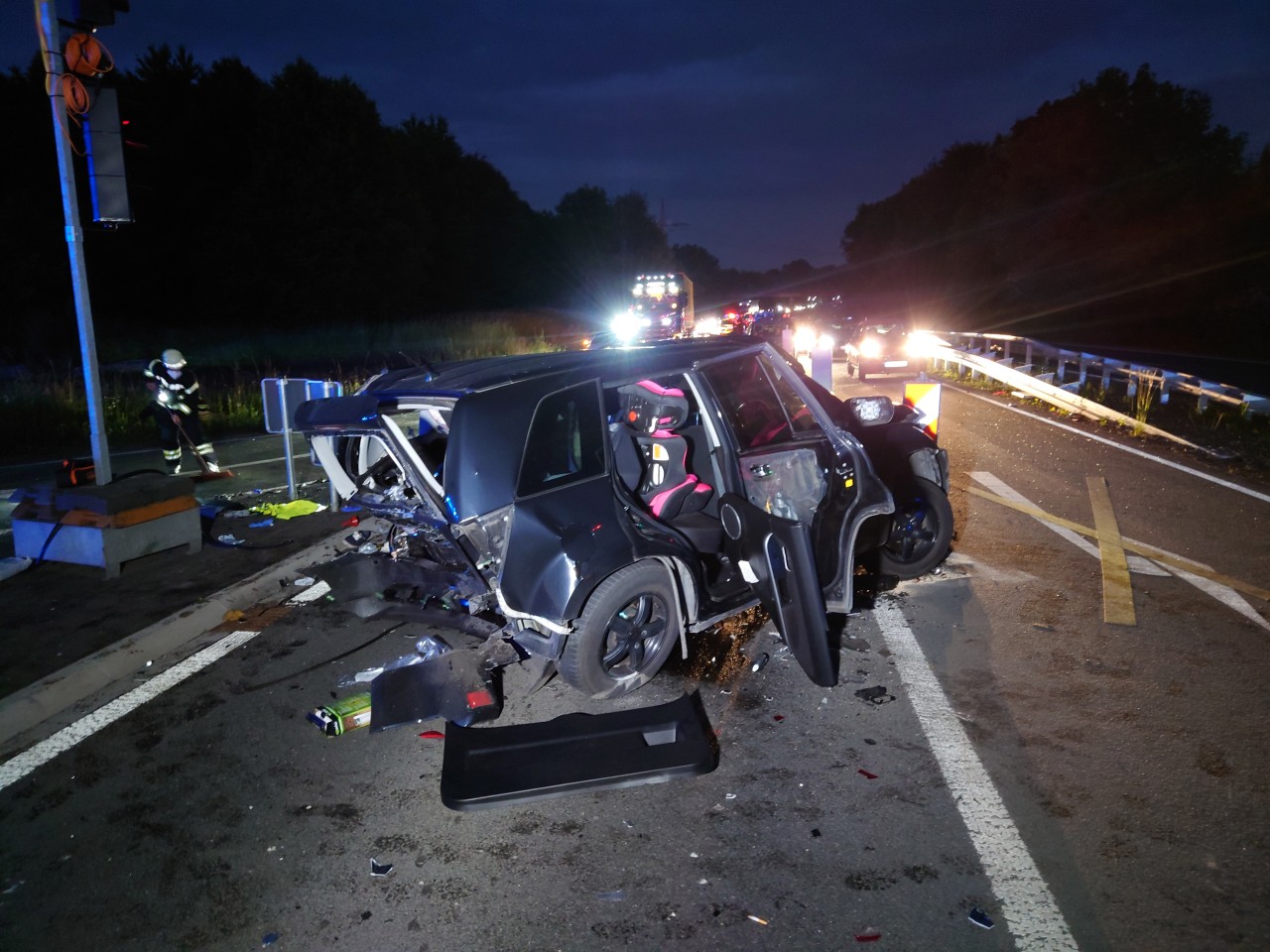 Auf der Dortmunder Straße in Lünen hat sich am Donnerstagabend ein schwerer Unfall ereignet.