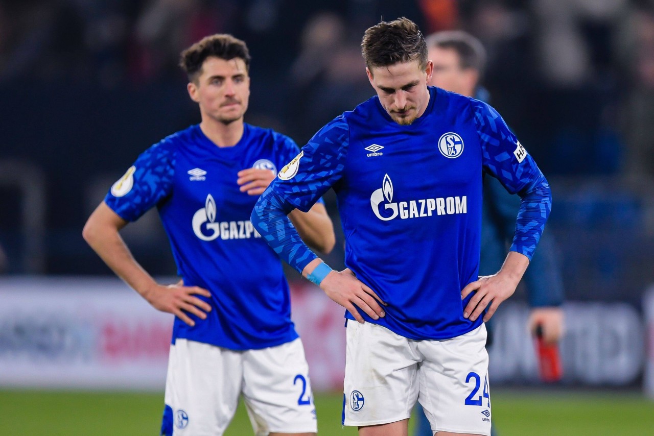 Die Transfers von Alessandro Schöpf (l.) und Bastian Oczipka (r.) sorgten bei den S04-Fans für Verwunderung.