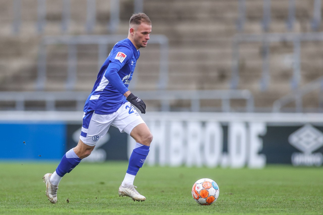 Mit einem Traumtor brachte Leon Scienza die Fans des FC Schalke 04 zum Staunen.