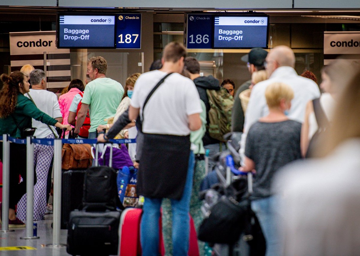 Flughafen Düsseldorf.jpg