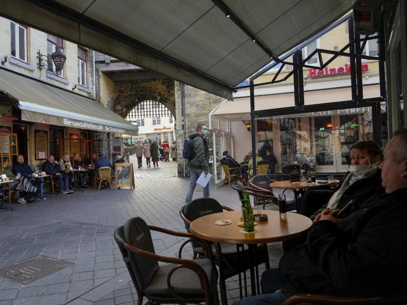 Gaststätten und Kulturbetriebe sollen in den Niederlanden wieder öffnen dürfen.