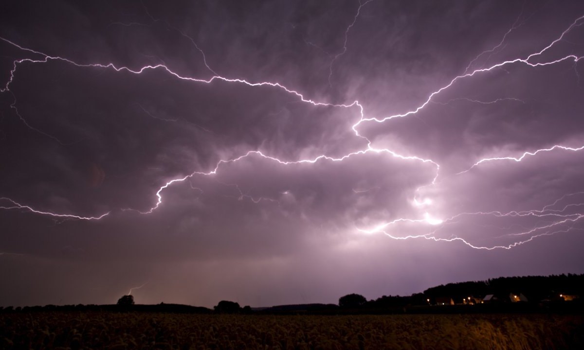 Gewitter-Wetter-Essen-Duisburg.jpg