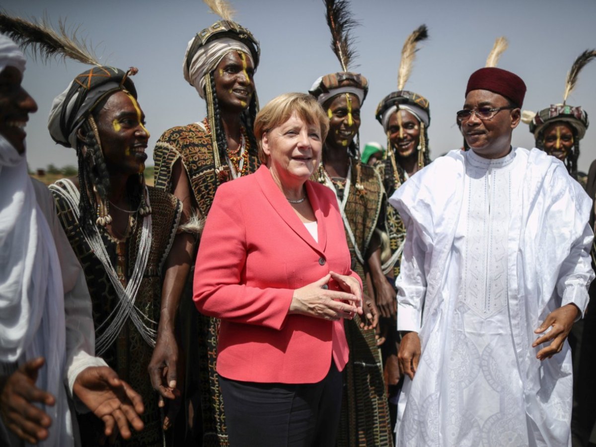 Kanzlerin Merkel Afrika.jpg