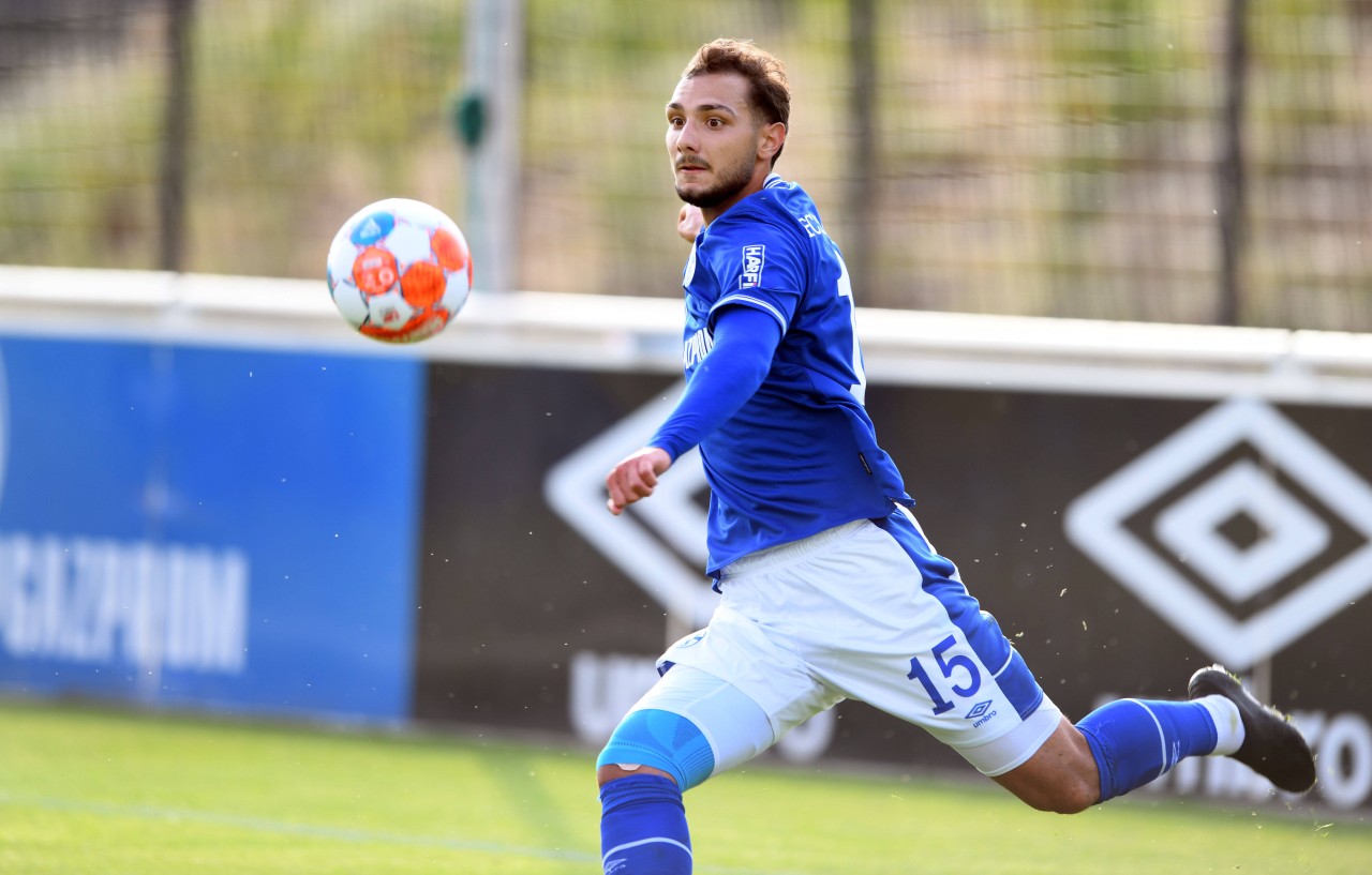 Die Sommervorbereitung bestritt Kutucu noch auf Schalke.